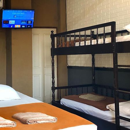 Albergue Omah Pelem Syariah Semarang Exterior foto