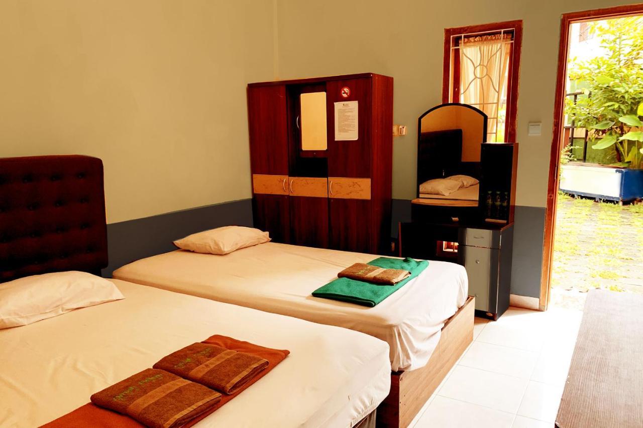 Albergue Omah Pelem Syariah Semarang Exterior foto