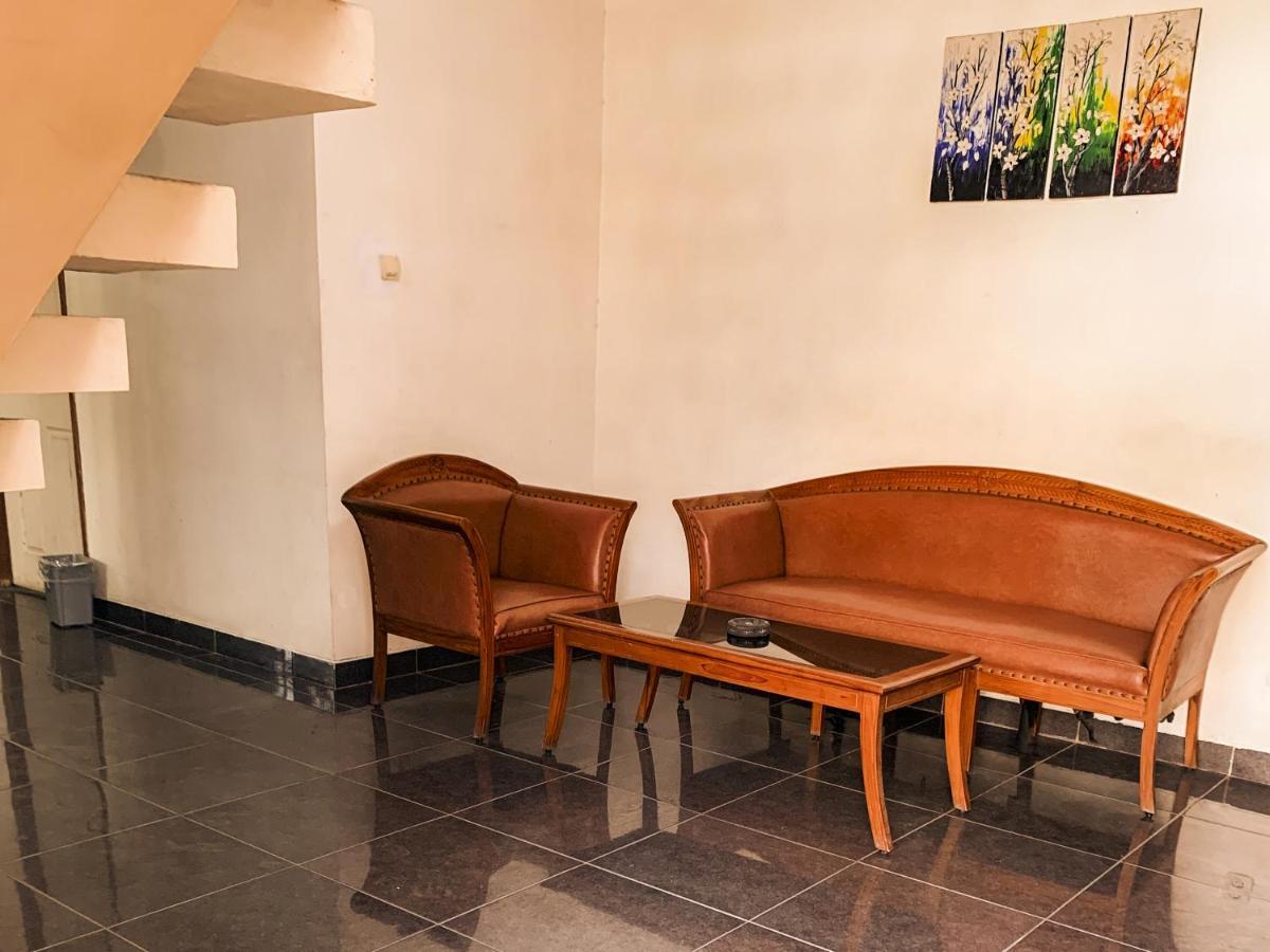 Albergue Omah Pelem Syariah Semarang Exterior foto